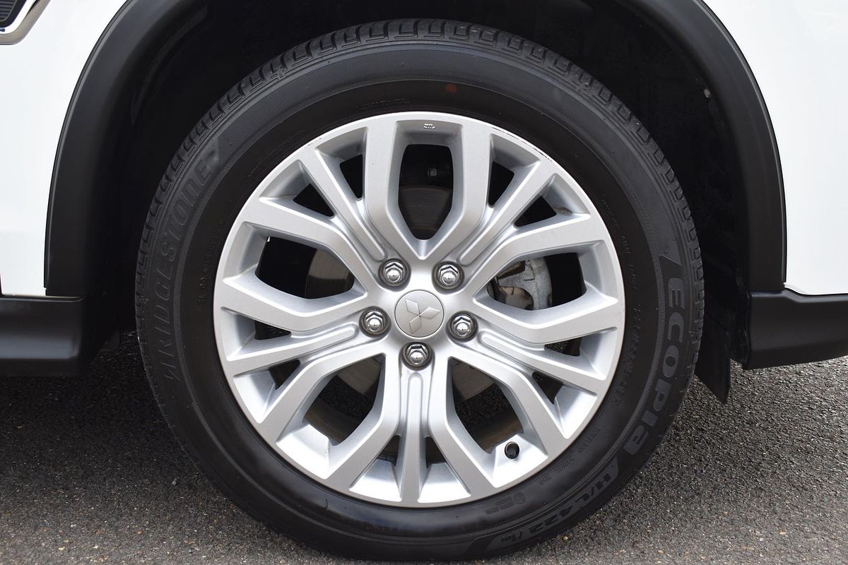 2022 Mitsubishi ASX ES Plus XD