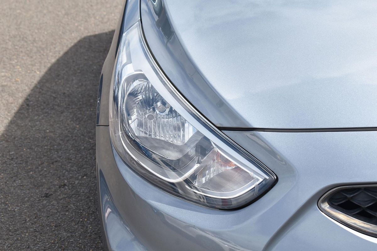 2018 Hyundai Accent Sport RB6