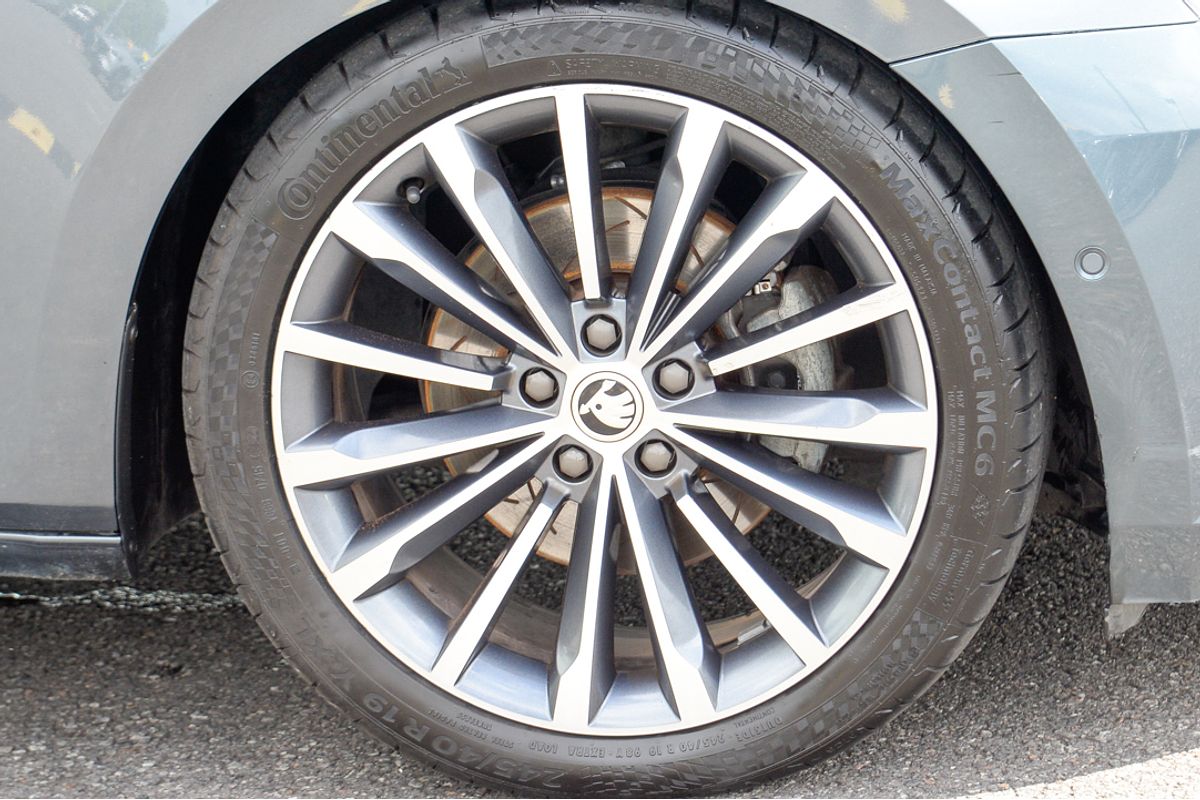 2019 SKODA Superb 162TSI Style NP