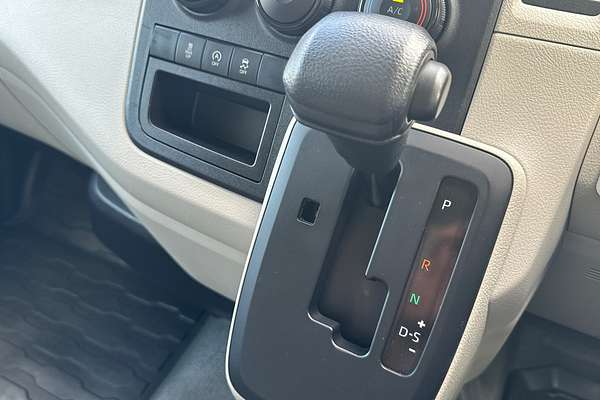 2019 Toyota Hiace GDH300R LWB