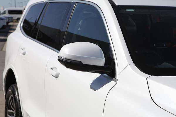2024 GWM Tank 500 Lux Hybrid P03