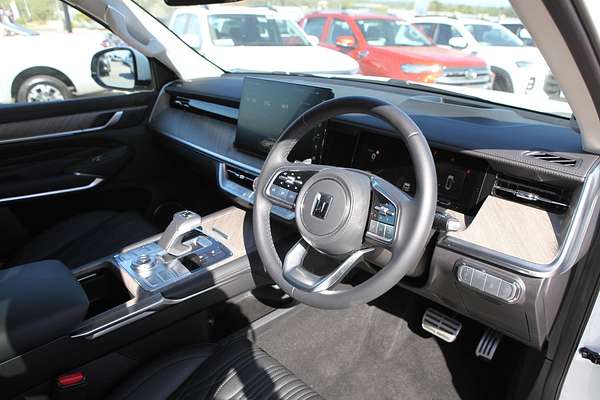 2024 GWM Tank 500 Lux Hybrid P03