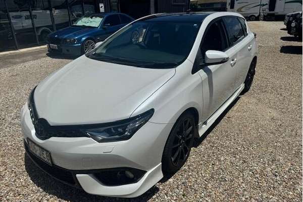 2017 Toyota Corolla ZR ZRE182R MY17