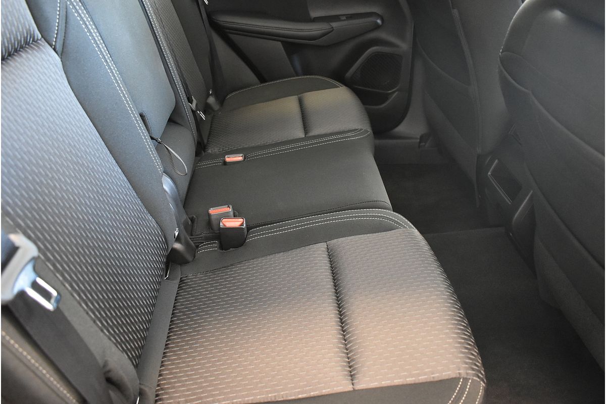 2024 Mitsubishi Outlander LS ZM