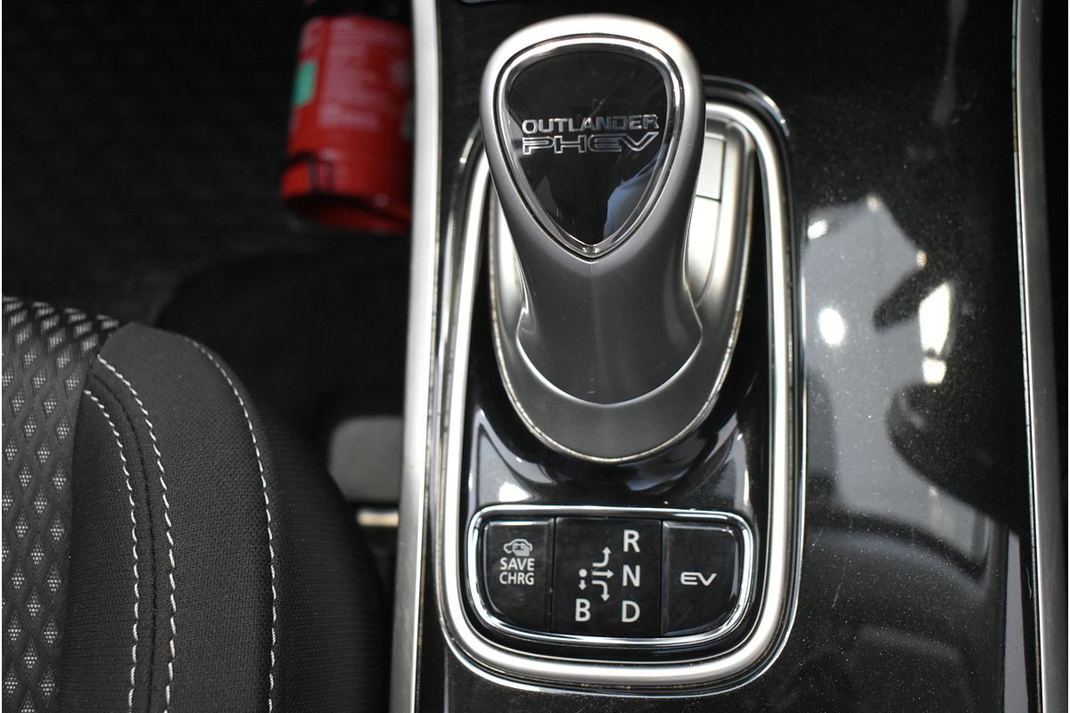 2021 Mitsubishi Outlander PHEV ES ZL