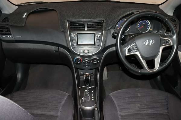 2017 Hyundai Accent Sport RB6