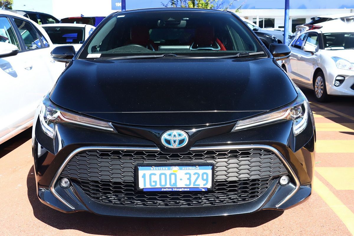 2018 Toyota Corolla ZR Hybrid ZWE211R