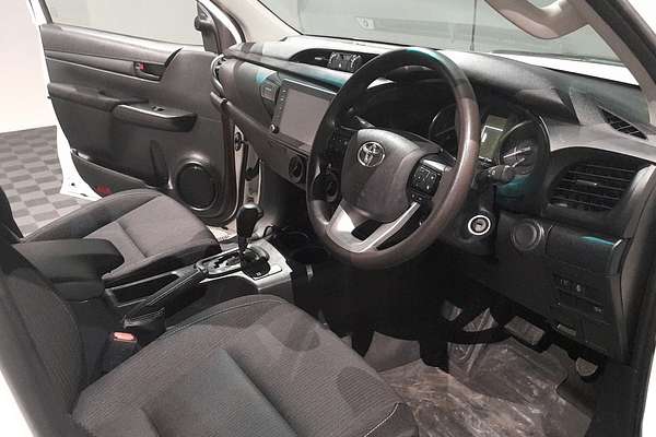 2021 Toyota Hilux SR GUN126R 4X4