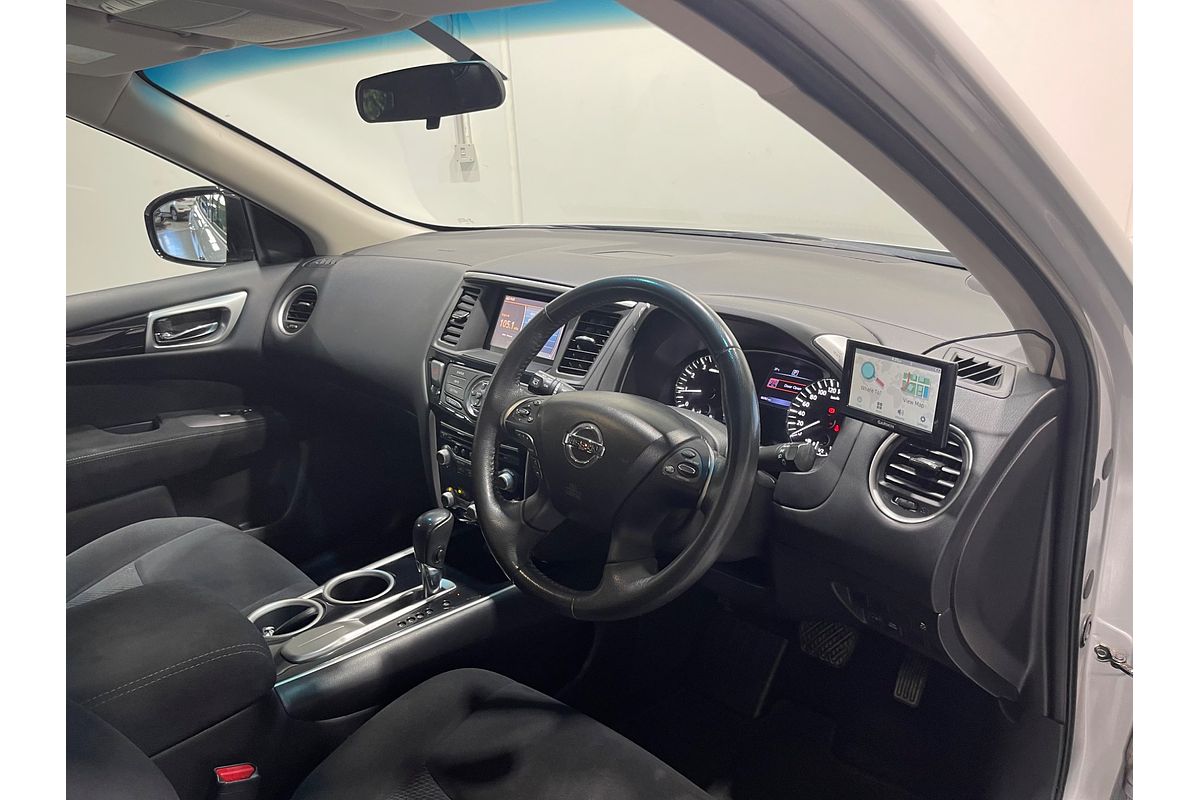 2016 Nissan Pathfinder ST R52