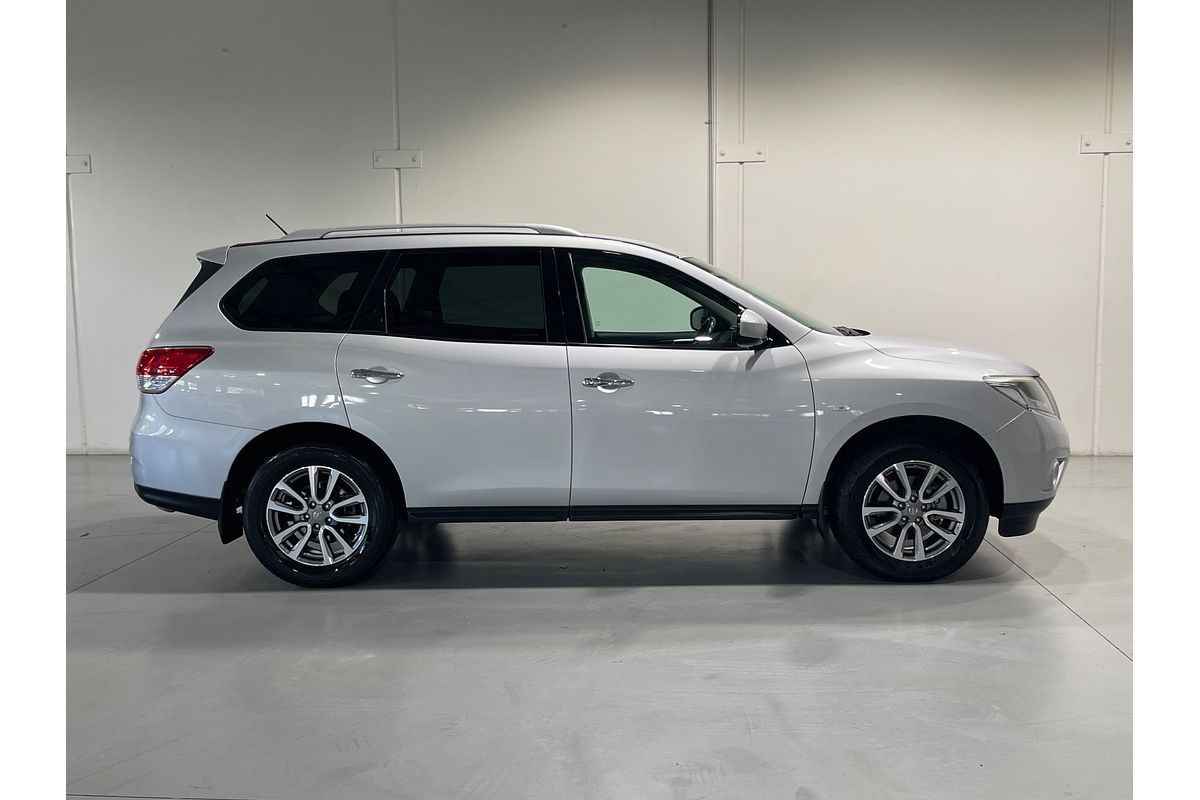 2016 Nissan Pathfinder ST R52