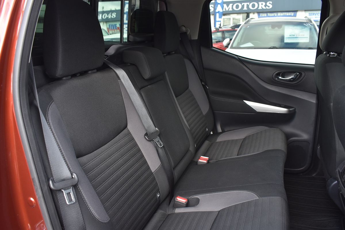 2022 Nissan Navara ST D23 4X4