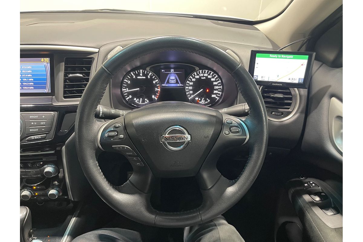 2016 Nissan Pathfinder ST R52