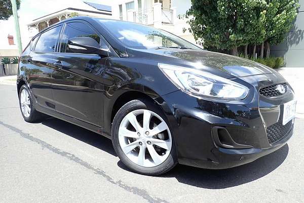 2019 Hyundai Accent Sport RB6 MY19