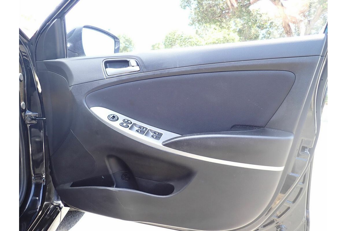 2019 Hyundai Accent Sport RB6 MY19