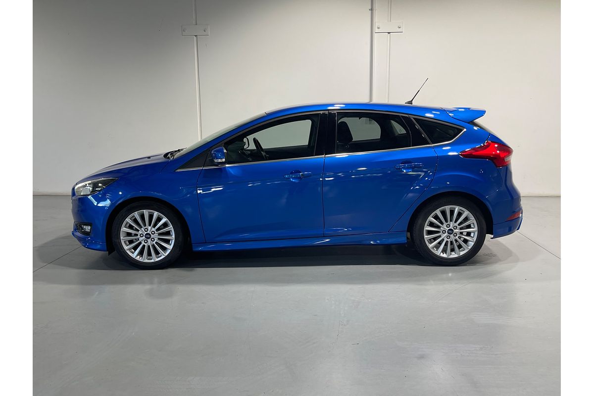 2017 Ford Focus Sport LZ