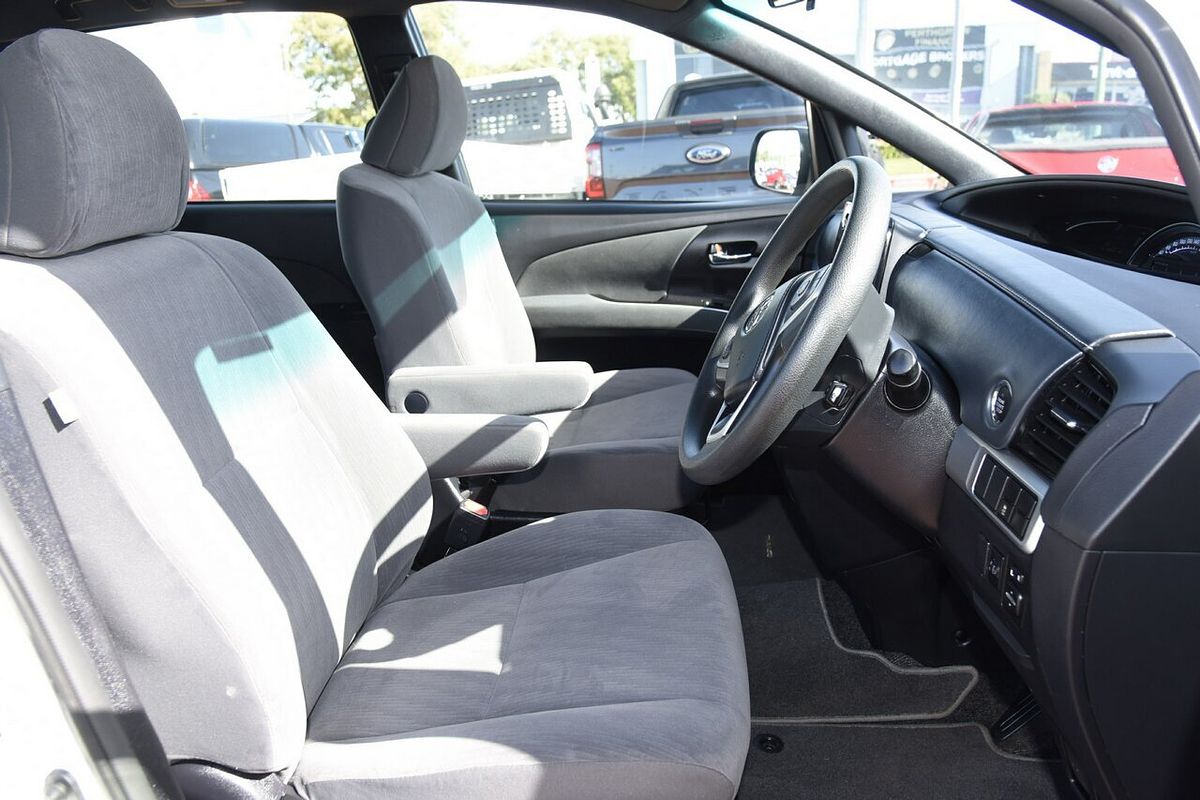 2018 Toyota Tarago GLi ACR50R