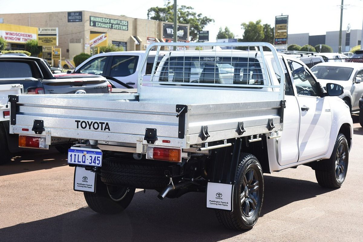2024 Toyota Hilux Workmate GUN125R 4X4