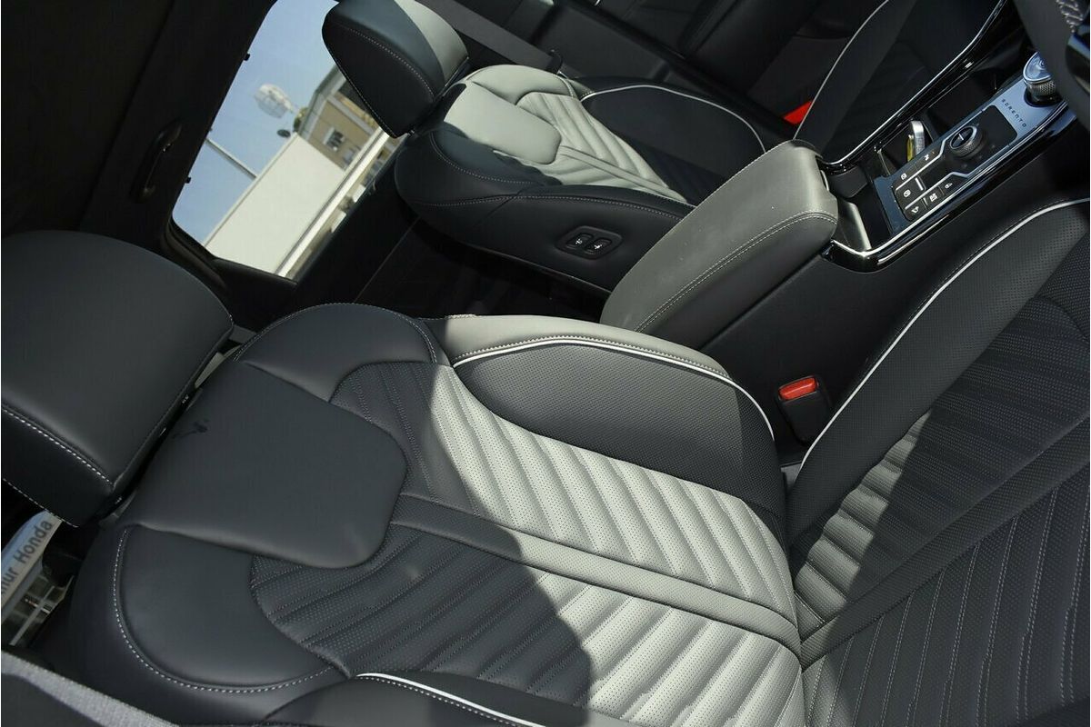 2025 Kia Sorento Sport MQ4 PE