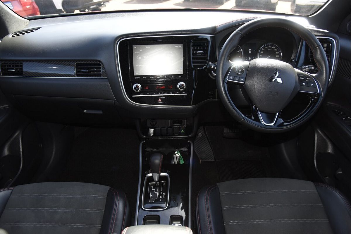2020 Mitsubishi Outlander Black Edition ZL