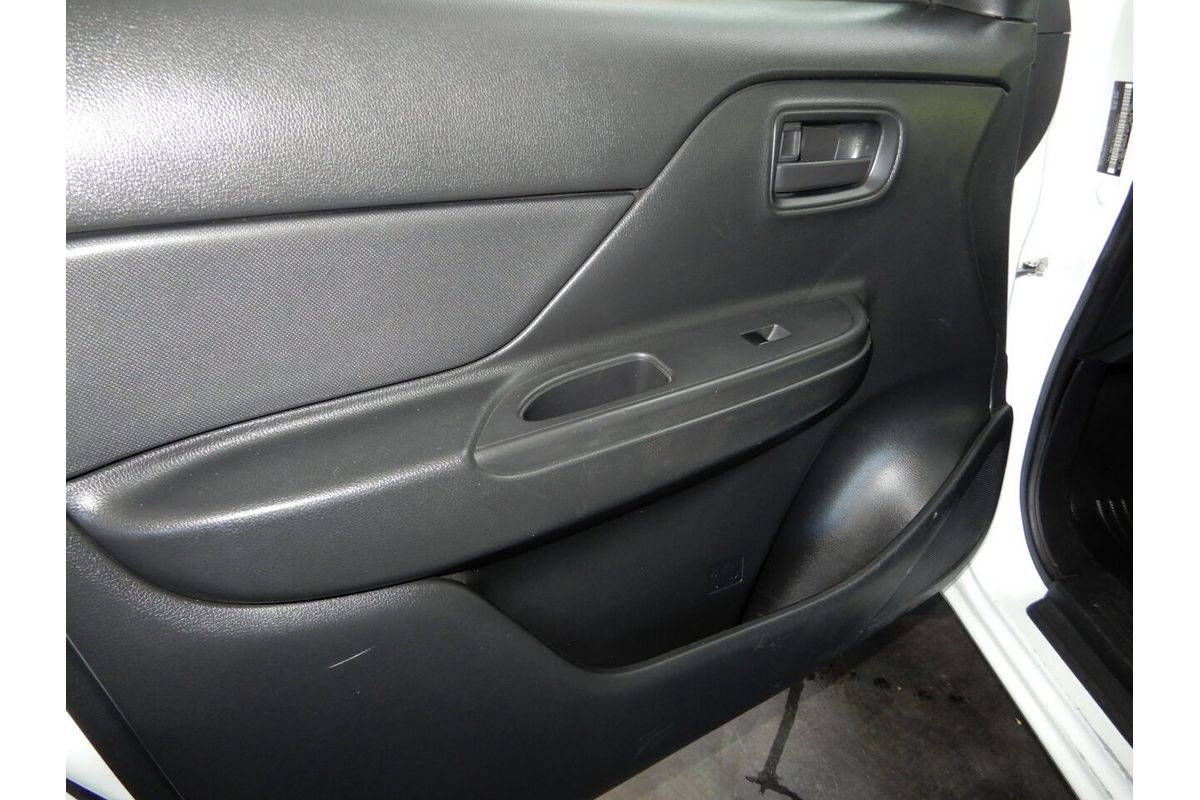 2021 Mitsubishi Triton GLX (4x4) MR MY22 4X4