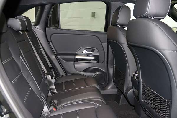 2025 Mercedes-Benz GLA-Class GLA250 H247