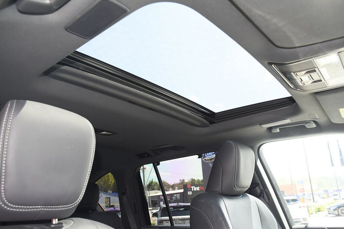 2022 Lexus LX LX600 VJA310R