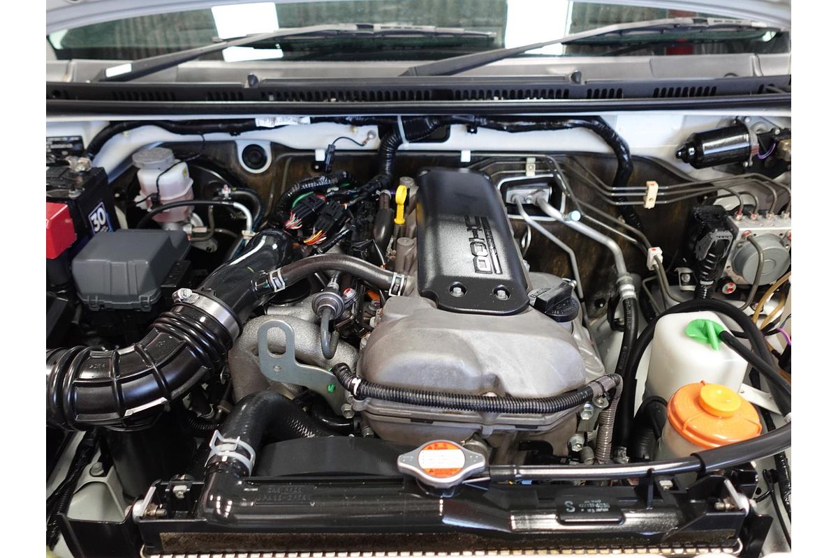 2015 Suzuki Jimny Sierra SN413 T6