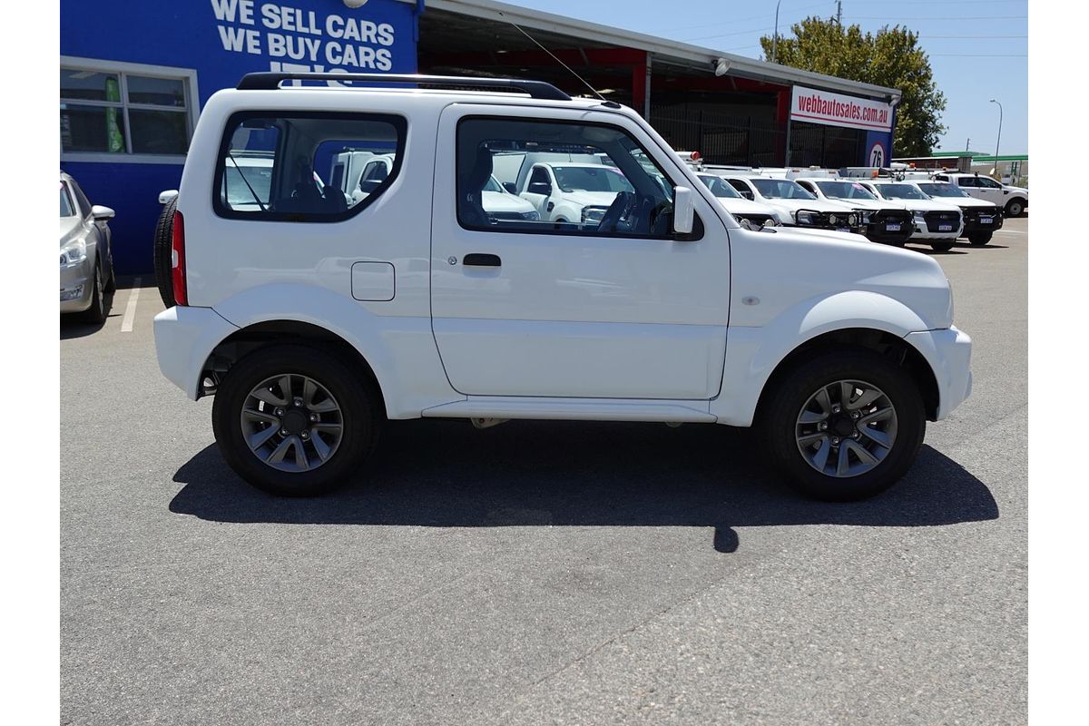 2015 Suzuki Jimny Sierra SN413 T6