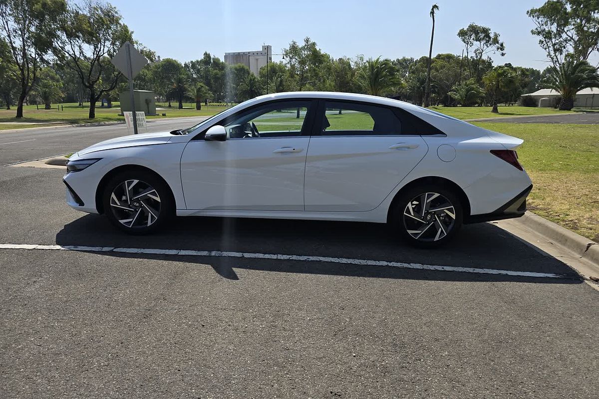 2025 Hyundai i30 Elite CN7.V2
