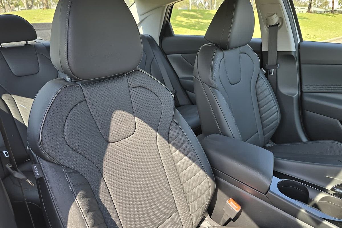 2025 Hyundai i30 Elite CN7.V2