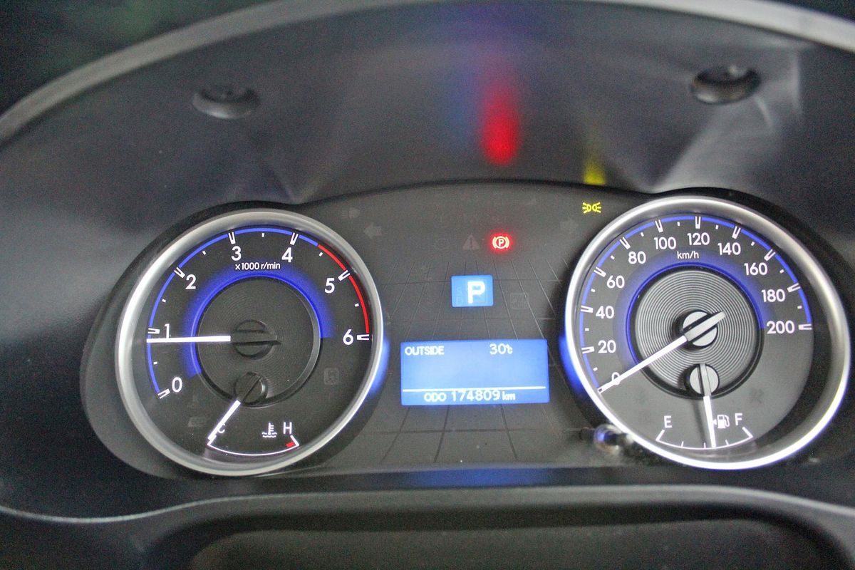 2019 Toyota Hilux SR GUN126R 4X4