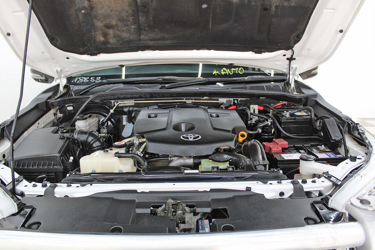 2019 Toyota Hilux SR GUN126R 4X4
