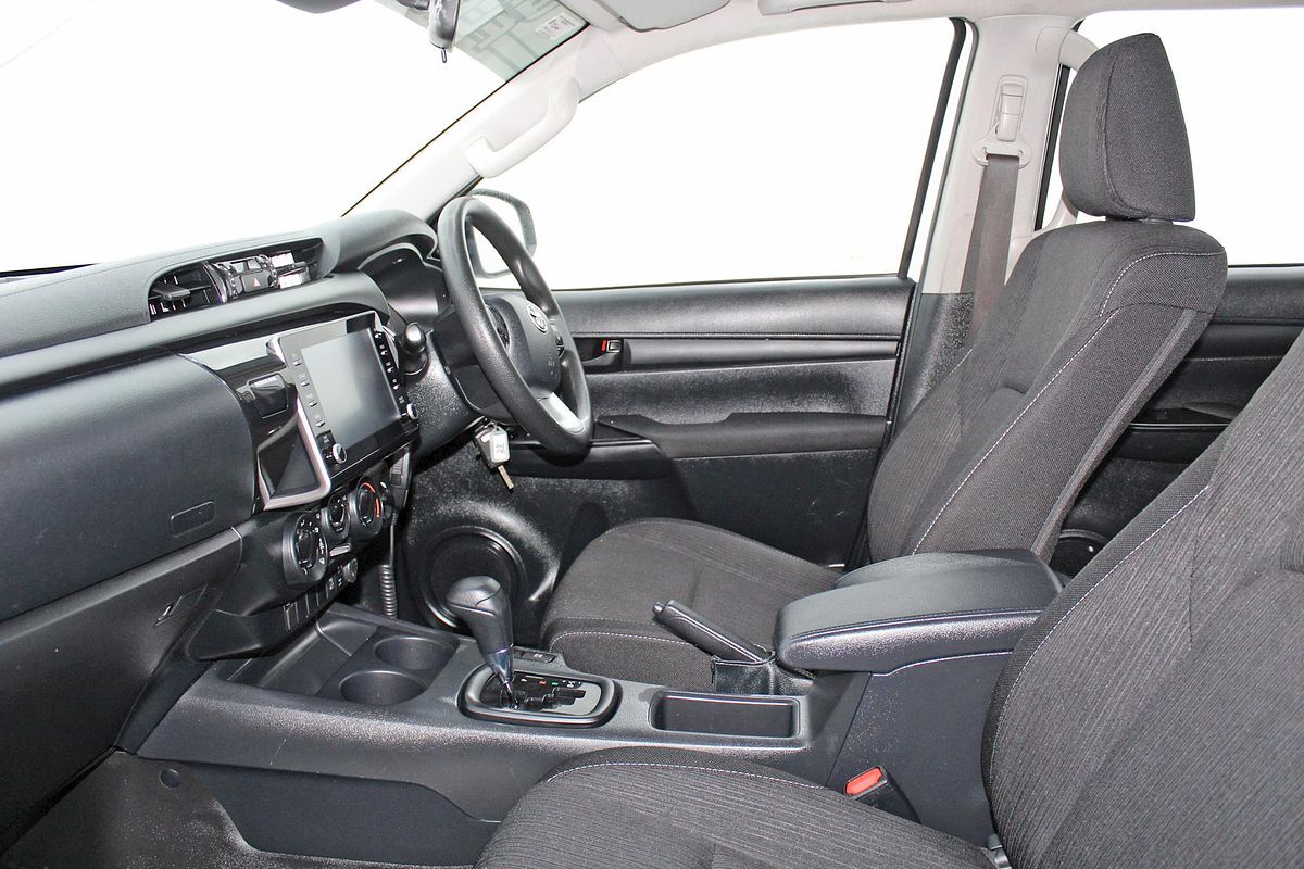 2021 Toyota Hilux SR GUN126R 4X4