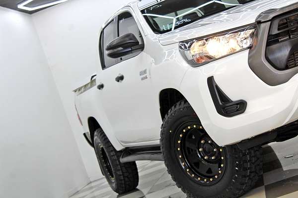 2021 Toyota Hilux SR GUN126R 4X4