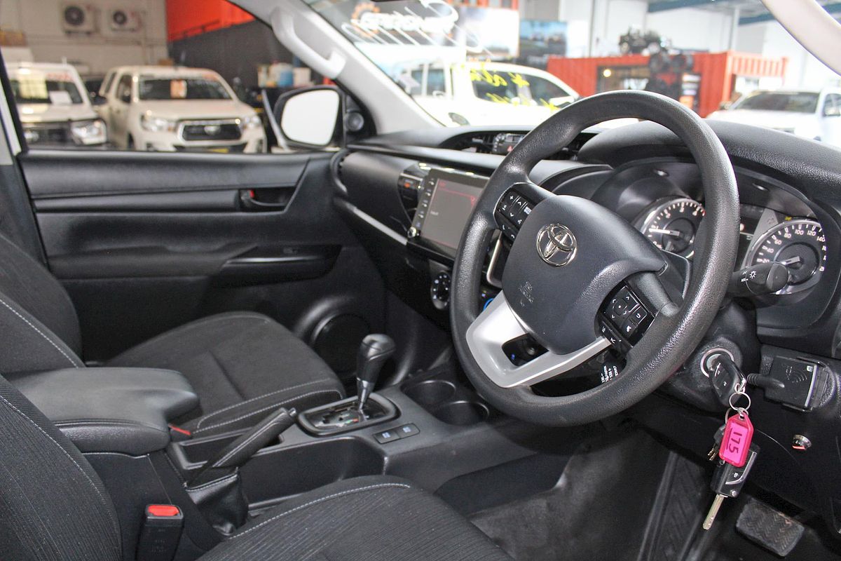 2021 Toyota Hilux SR GUN126R 4X4