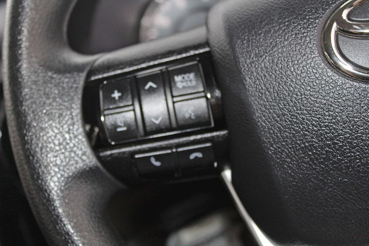 2021 Toyota Hilux SR GUN126R 4X4