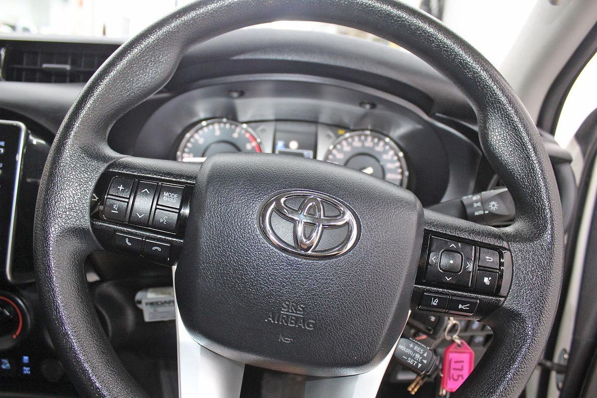 2021 Toyota Hilux SR GUN126R 4X4