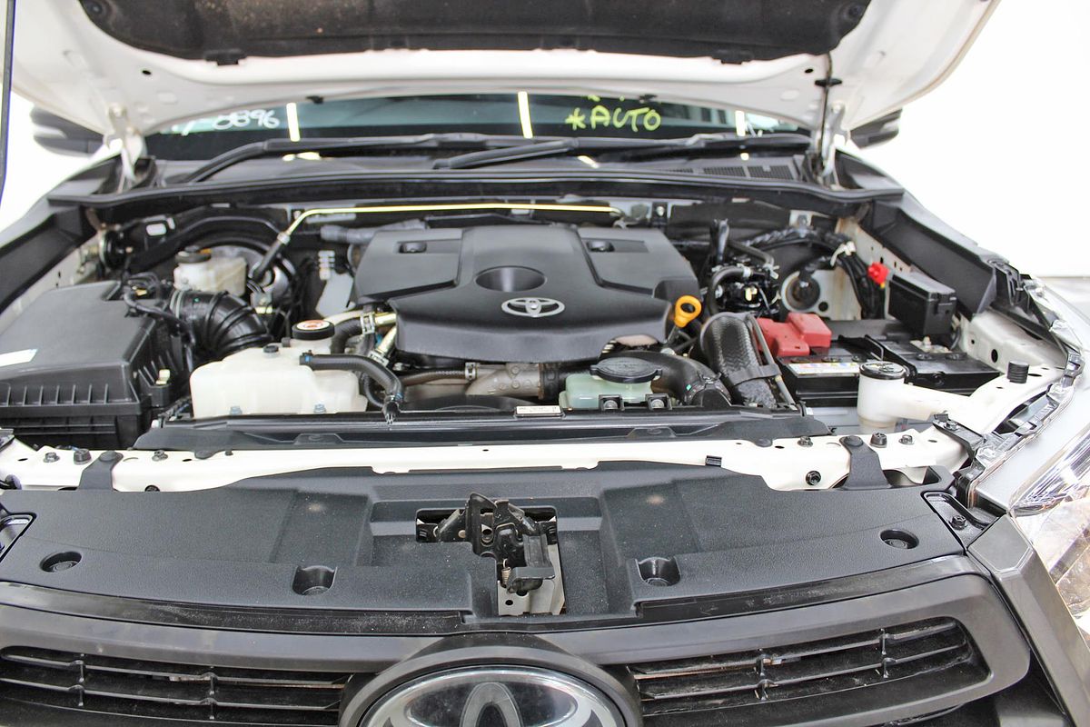 2021 Toyota Hilux SR GUN126R 4X4