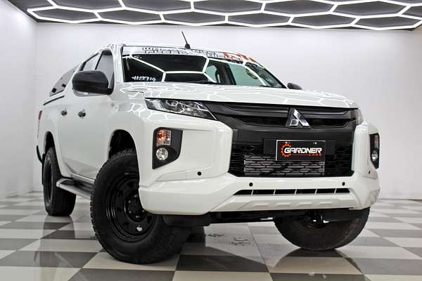 2020 Mitsubishi Triton GLX ADAS MR 4X4