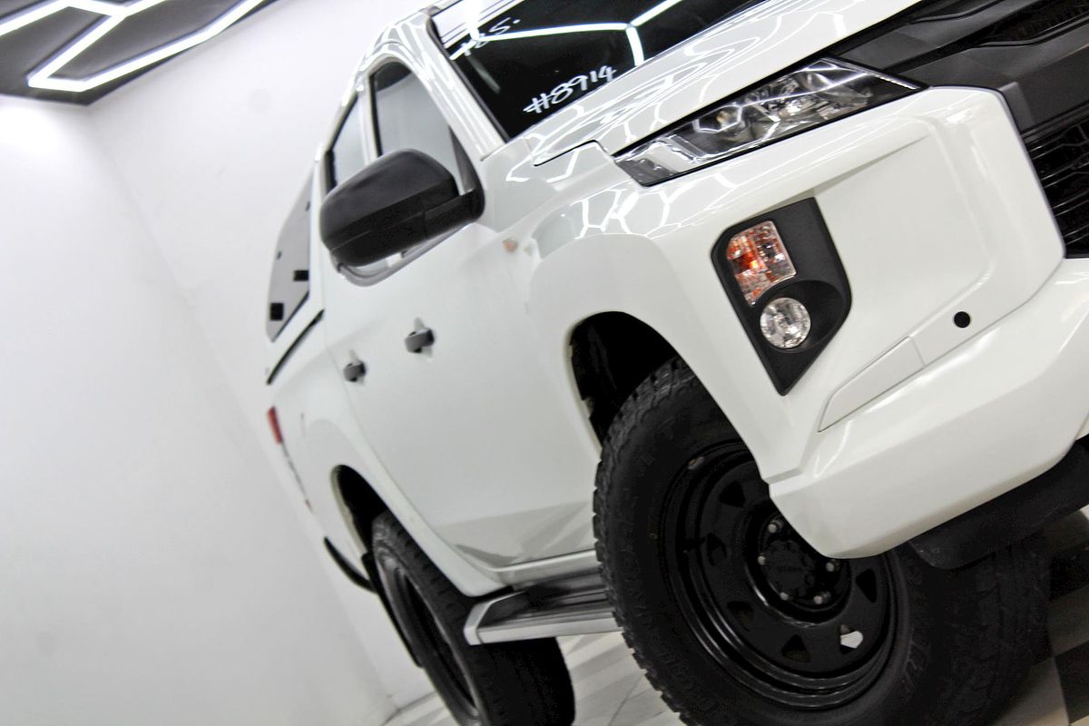 2020 Mitsubishi Triton GLX ADAS MR 4X4