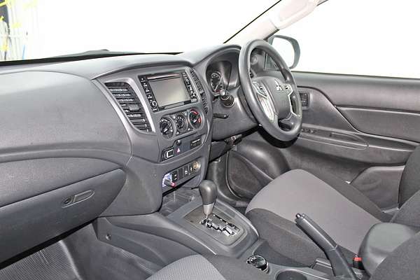 2020 Mitsubishi Triton GLX ADAS MR 4X4