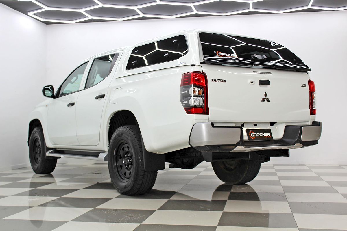 2020 Mitsubishi Triton GLX ADAS MR 4X4