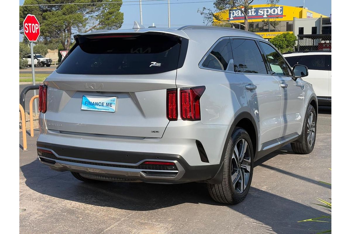 2022 Kia Sorento Sport+ MQ4