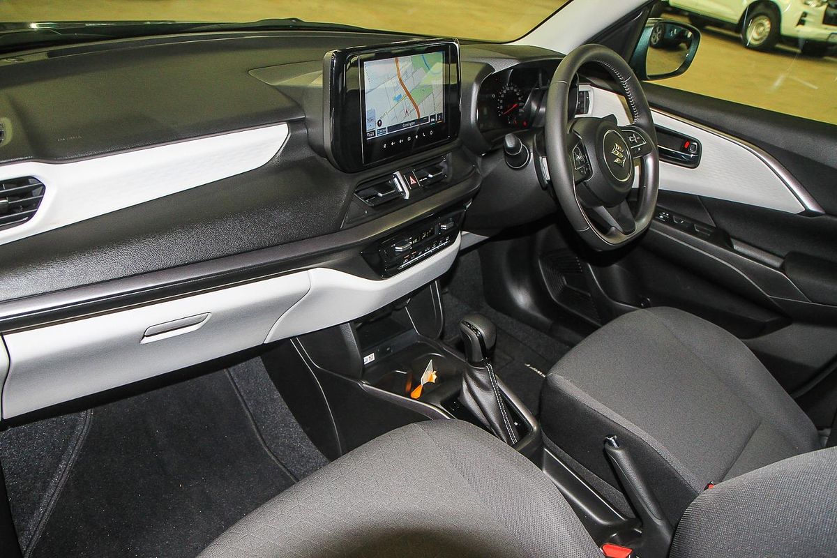 2024 Suzuki Swift Hybrid GLX UZ