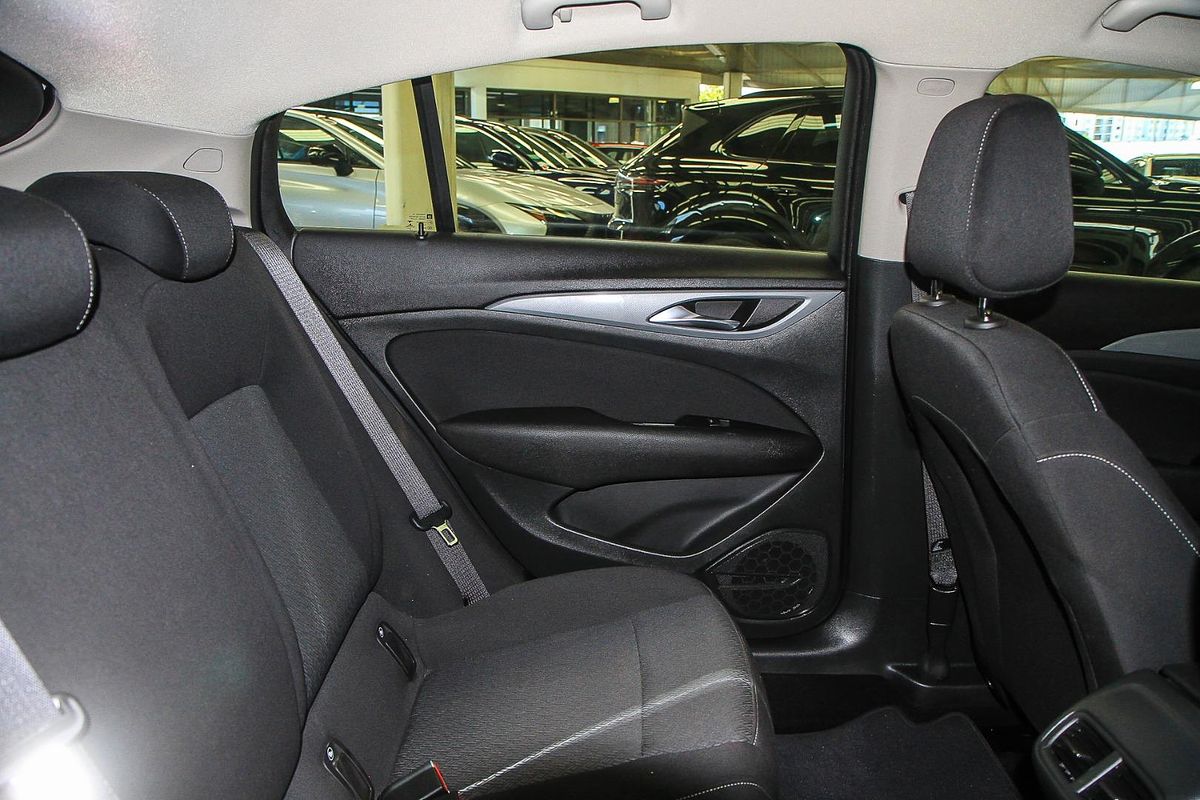 2019 Holden Commodore LT ZB
