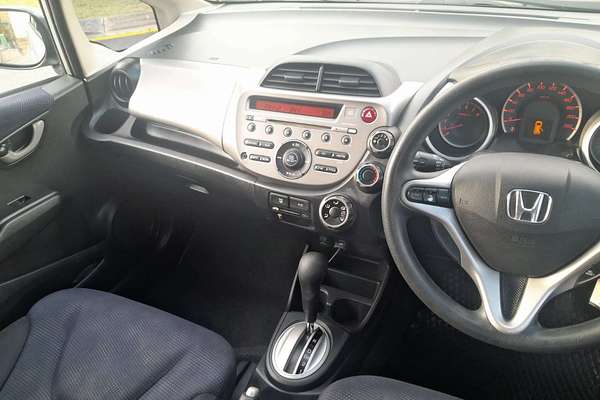 2012 Honda Jazz VTi GE