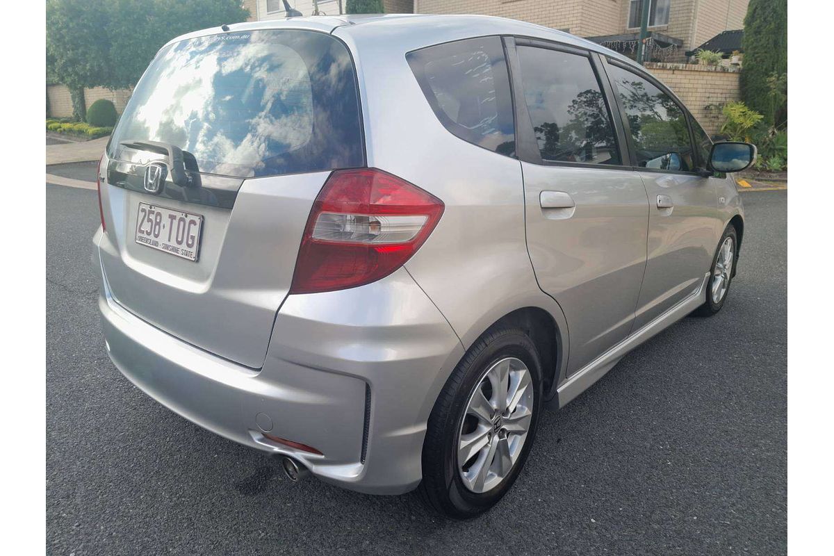 2012 Honda Jazz VTi GE