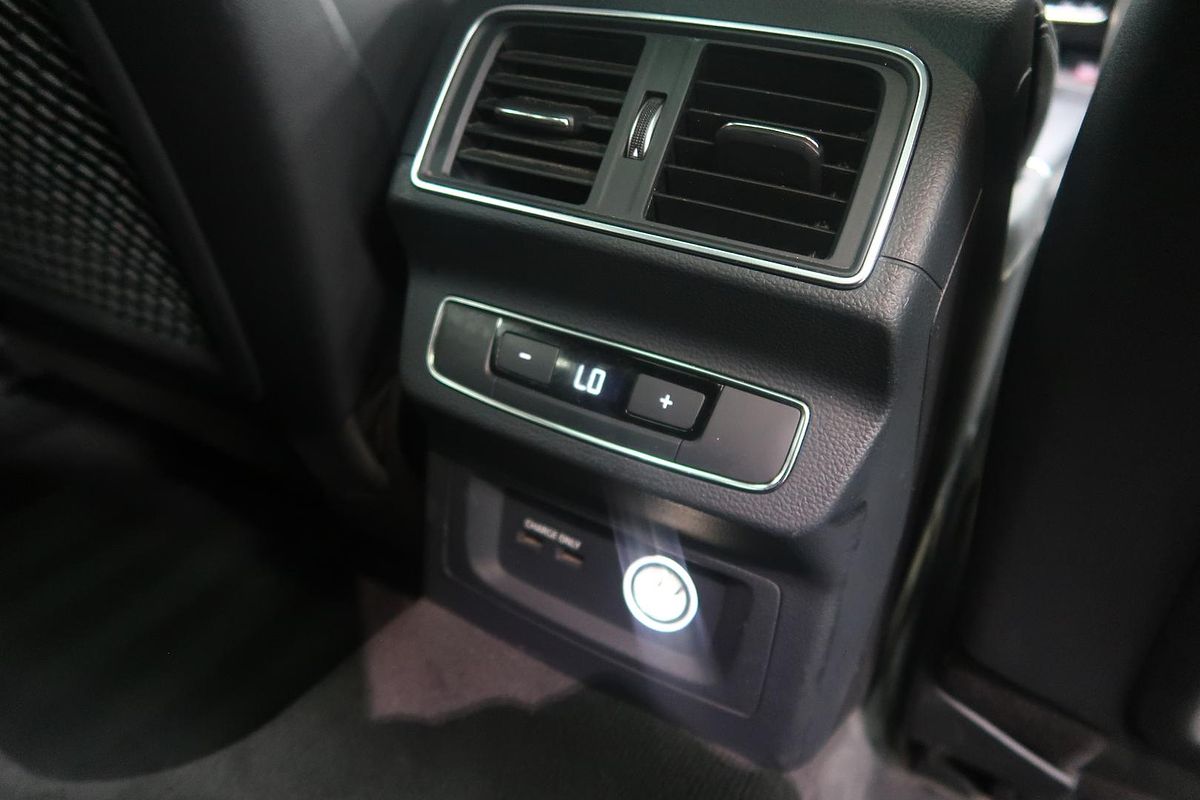2019 Audi SQ5 FY