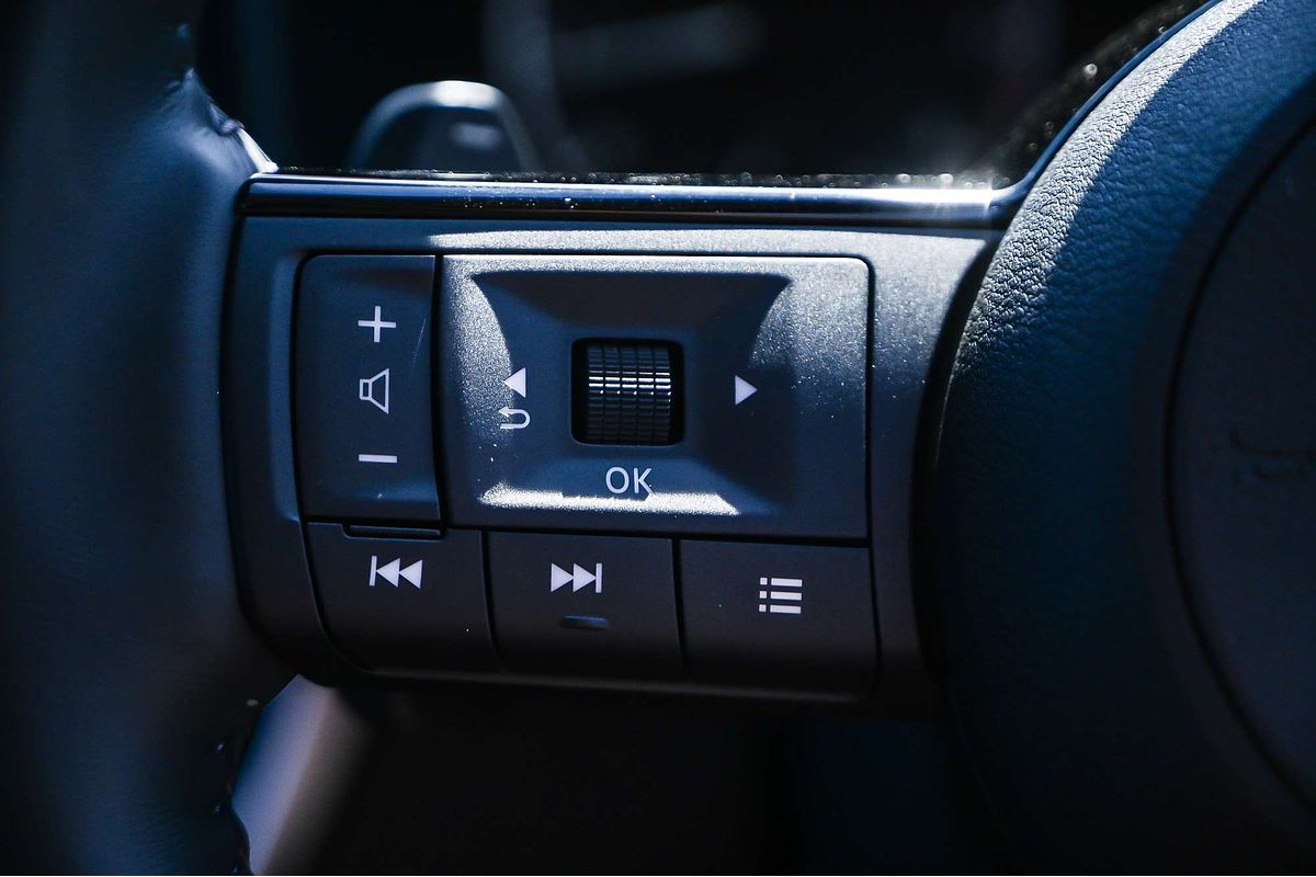 2024 Nissan X-TRAIL ST-L T33