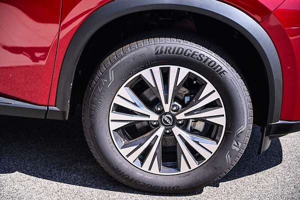2024 Nissan X-TRAIL ST-L T33